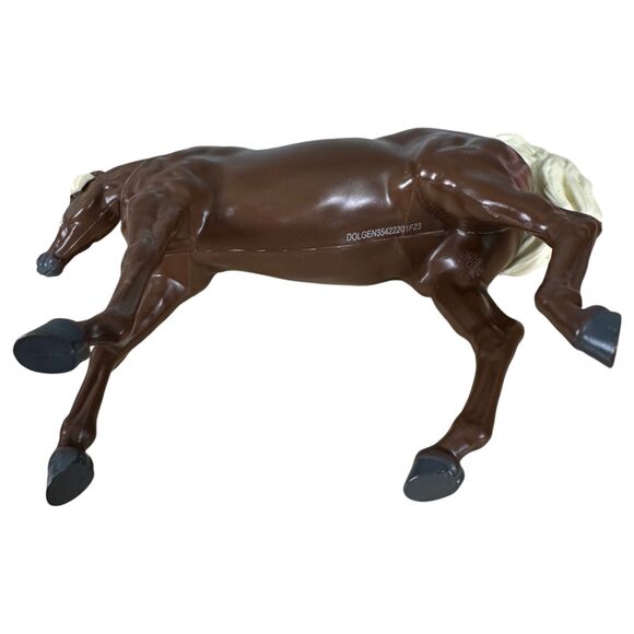 Breyer Paddock Pals Cinnamon 6 inches tall - Picture 4 of 5